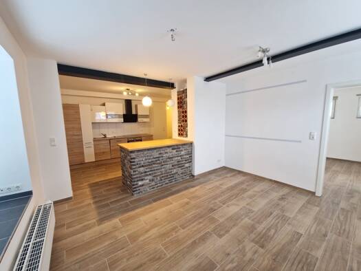 Wohnung zur Miete 800 € 2,5 Zimmer 79 m² EG Langendamm Varel-Langendamm 26316