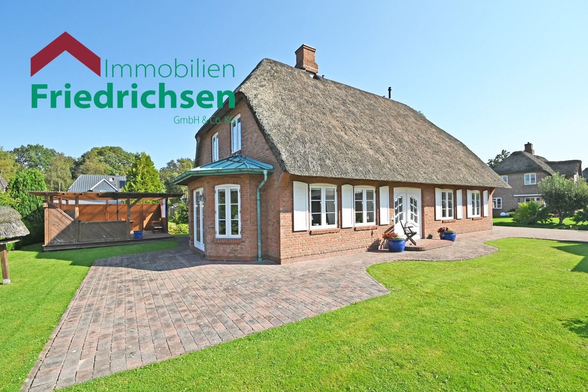 Einfamilienhaus zum Kauf 379.000 € 3 Zimmer 97,5 m²<br/>Wohnfläche 601 m²<br/>Grundstück 01.11.2024<br/>Verfügbarkeit Niebüll 25899