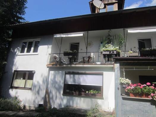 Mehrfamilienhaus zum Kauf 779.000 € 9 Zimmer 250 m² 2.395 m² Grundstück Pfeffenhausen Pfeffenhausen 84076