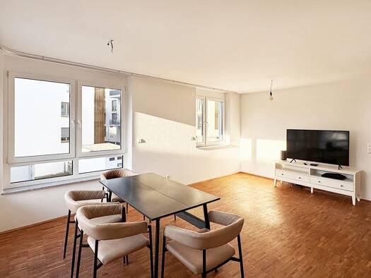 Wohnung zur Miete 1.700 € 4 Zimmer 100 m² 1. Geschoss frei ab 16.12.2026 Böblingen Böblingen 71034