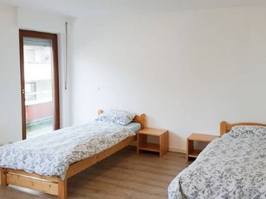 Wohnung zur Miete Wohnen auf Zeit 1.900 € 3 Zimmer 83 m² frei ab sofort Hirschlandstraße Oberesslingen Esslingen am Neckar 73730