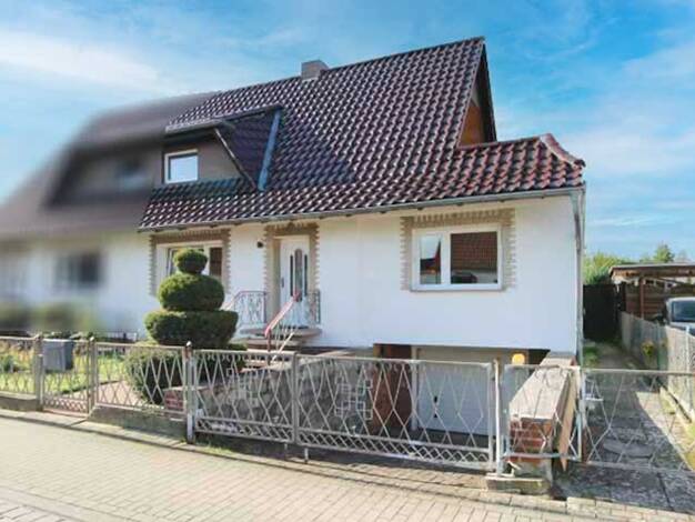 Doppelhaushälfte zum Kauf 339.000 € 5 Zimmer 129 m² 534 m² Grundstück frei ab 15.11.2026 Tribseer Siedlung Stralsund 18437