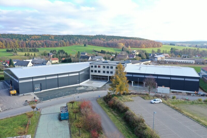 Lagerhalle zur Miete 5.860 m²<br/>Lagerfläche ab 450 m²<br/>Teilbarkeit Klingenberg 01738