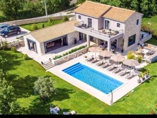 Haus zum Kauf 165.000 € 3 Zimmer 160 m² Karojba Karojba