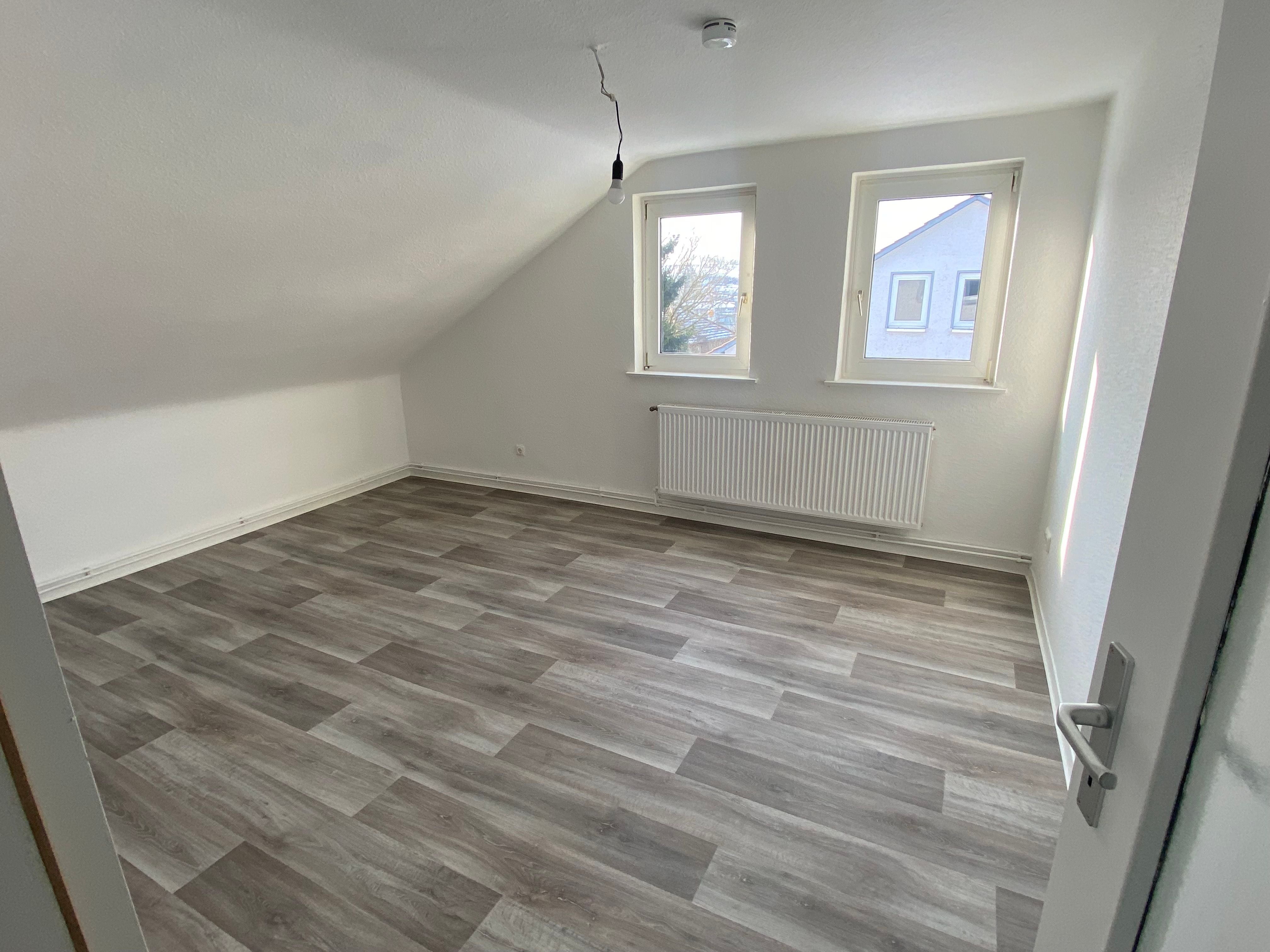 Wohnung zur Miete 295 € 2 Zimmer 41,6 m²<br/>Wohnfläche 2.<br/>Geschoss ab sofort<br/>Verfügbarkeit Königsberger Str. 6 Kernstadt Seesen 38723