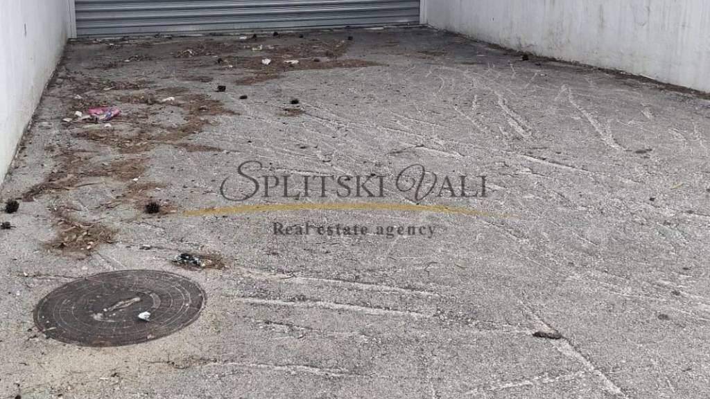 Büro zur Miete 9 € Split