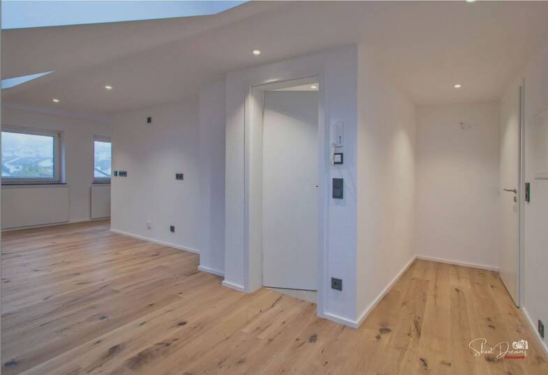Wohnung zur Miete 700 € 1,5 Zimmer 34 m² Dachgeschoss frei ab sofort Hohentaufenstraße 14 Unterschmeien Sigmaringen 72488