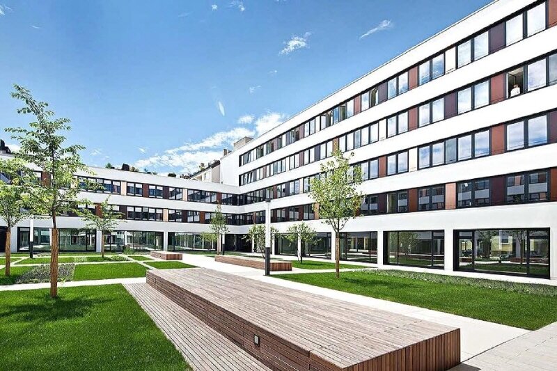 Bürofläche zur Miete provisionsfrei 23 € 241 m²<br/>Bürofläche ab 241 m²<br/>Teilbarkeit Balanstraße-West München 81541