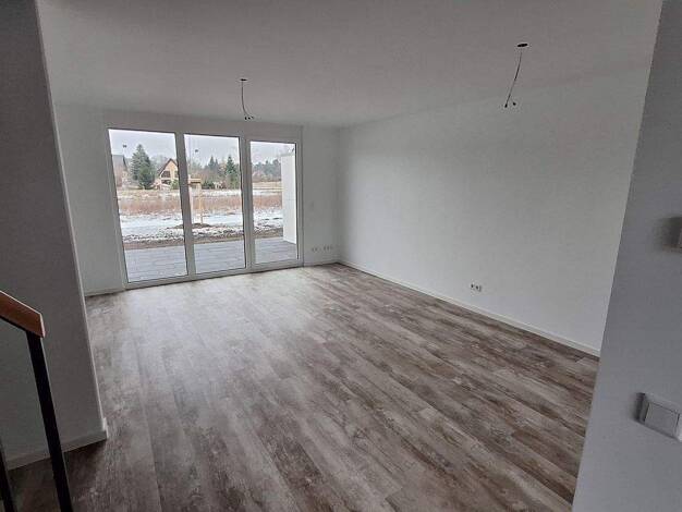 Wohnung zur Miete 1.700 € 5 Zimmer 120 m² frei ab sofort Pirna 01796