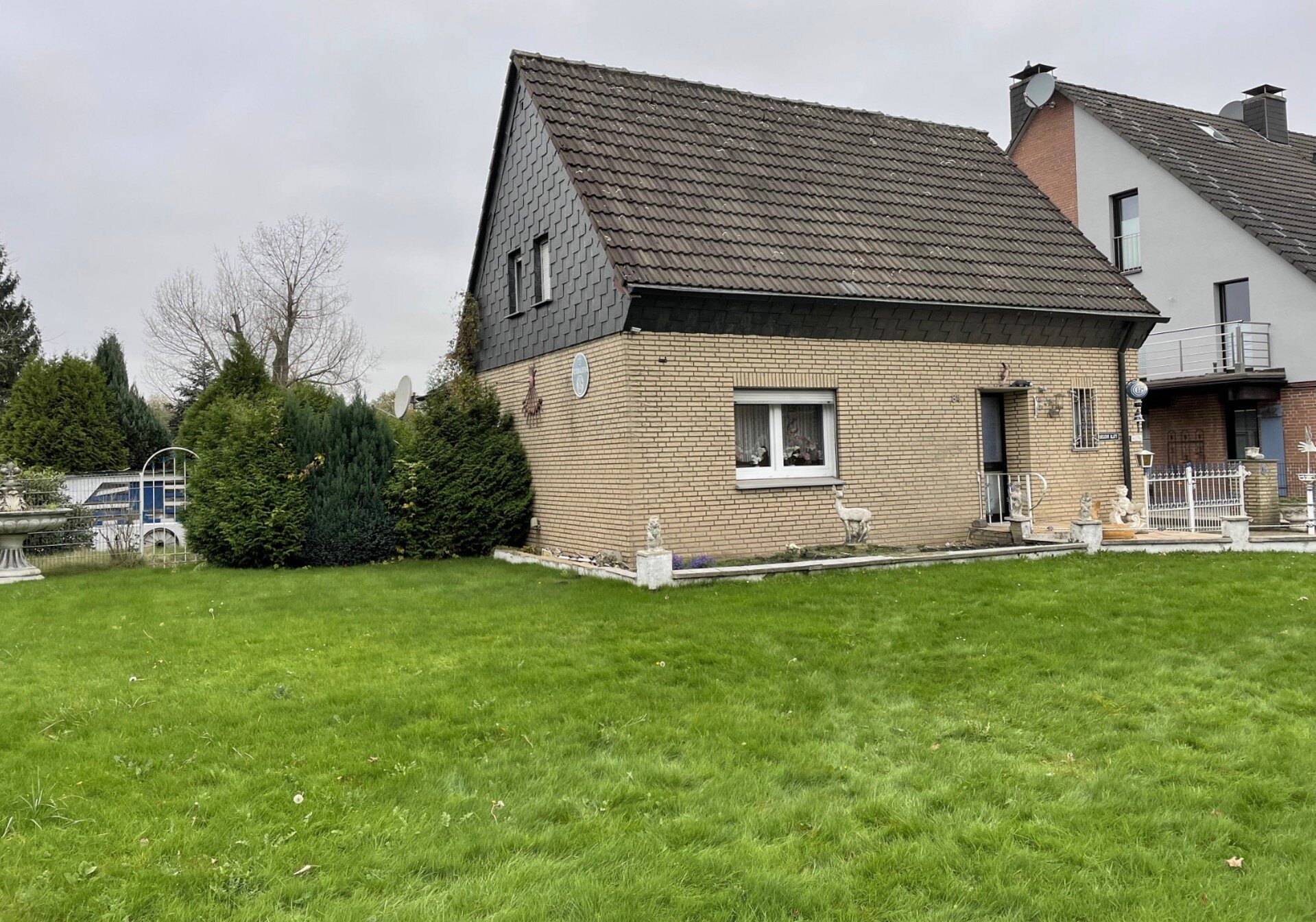 Einfamilienhaus zum Kauf 189.000 € 3 Zimmer 72 m²<br/>Wohnfläche 3.858 m²<br/>Grundstück Grullbad Recklinghausen 45661