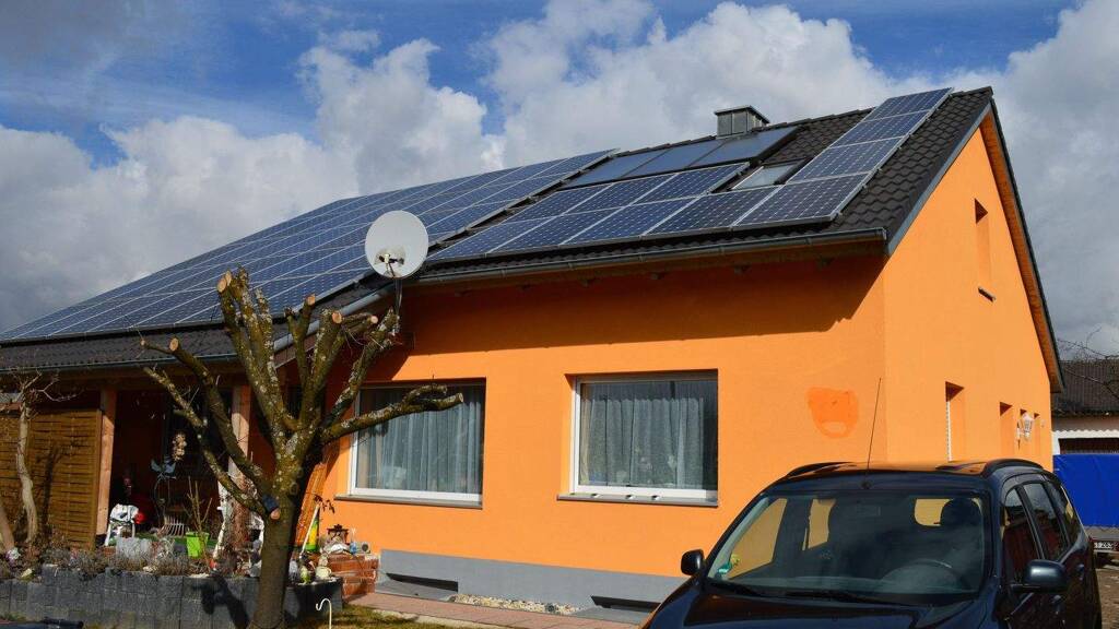 Immobilie in Rottenburg a. d. Laaber - Einfamilienhaus mit großen Garten - Bild 2