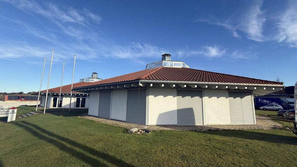 Ausstellungsfläche zur Miete provisionsfrei 1.800 € Wilhelmshöhe Reinsdorf 08141