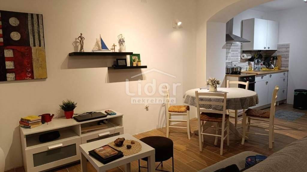 Studio zur Miete 450 € 1 Zimmer 40 m² Jadranovo, Crikvenica Jadranovo