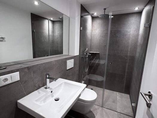 Wohnung zur Miete 1.500 € 4 Zimmer 125 m² 2. Geschoss Bernhardstr. 25 Brauweiler Pulheim 50259