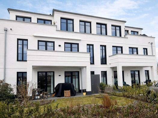 Wohnung zum Kauf 389.000 € 3 Zimmer 80 m² EG Bad Zwischenahn I Bad Zwischenahn 26160