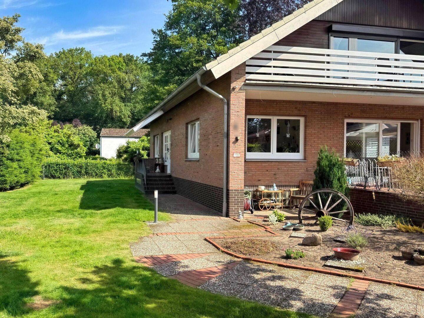 Mehrfamilienhaus zum Kauf - Ansicht 2