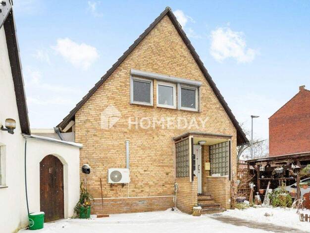 Einfamilienhaus zum Kauf 249.000 € 5 Zimmer 109,5 m² 596 m² Grundstück Rendsburg 24768