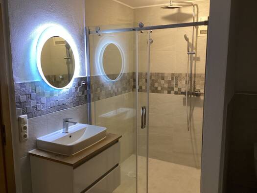 Wohnung zur Miete 700 € 4 Zimmer 120 m² Geschoss -1/2 frei ab sofort Pocking Pocking 94060