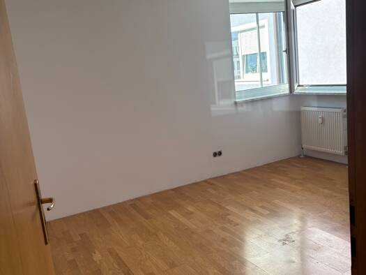 Wohnung zur Miete 650 € 3 Zimmer 76,7 m² Geschoss 2/3 frei ab 01.06.2026 Vilshofen Vilshofen an der Donau 94474