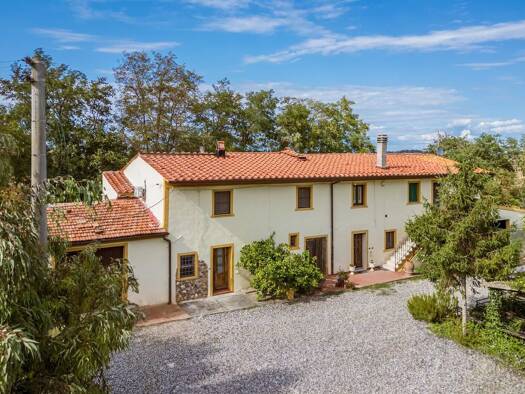 Haus zum Kauf 640.000 € 6 Zimmer 480 m² 150.000 m² Grundstück frei ab sofort Rosignano Marittimo