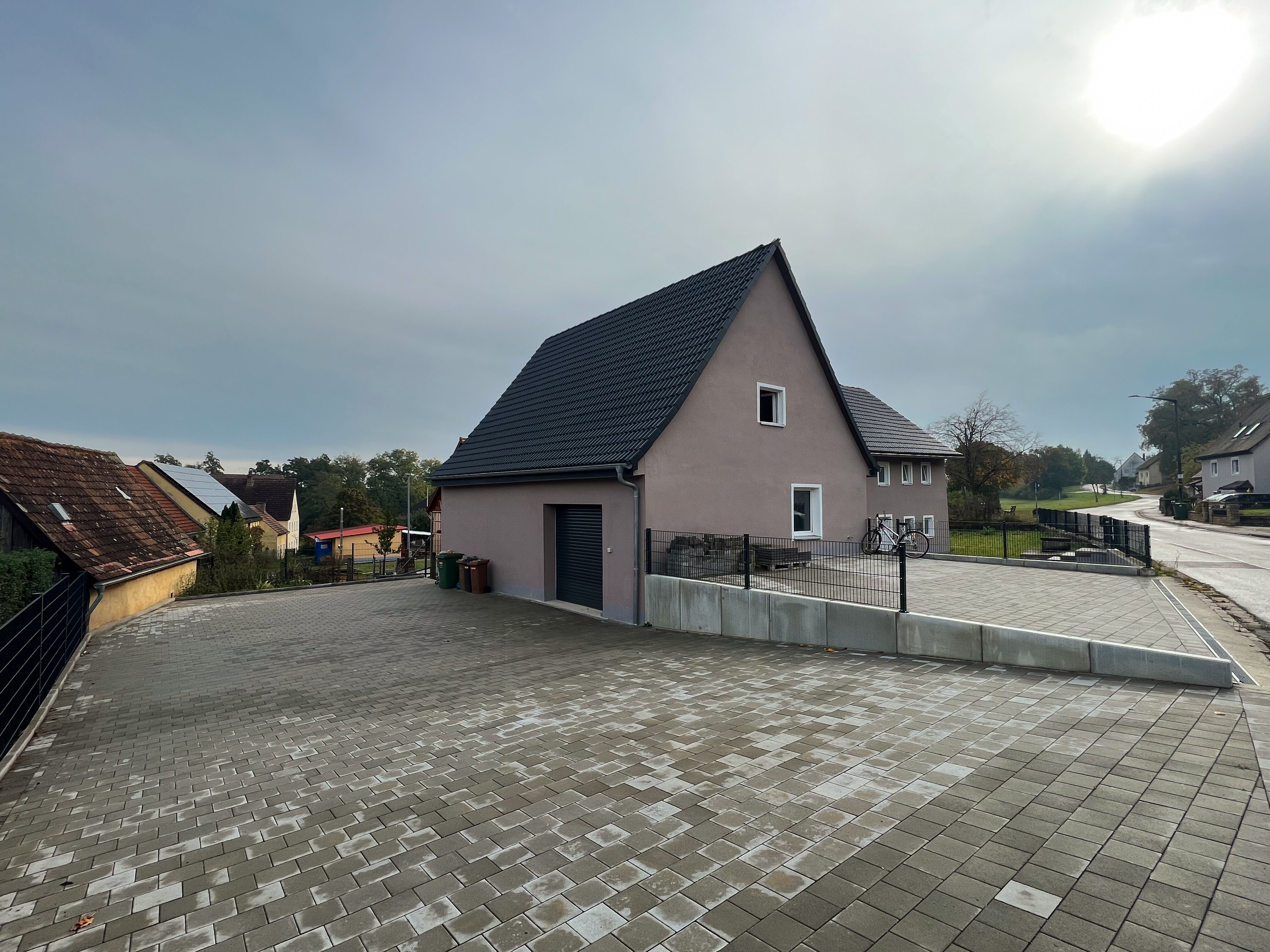 Mehrfamilienhaus zum Kauf 279.000 € 6 Zimmer 140,8 m²<br/>Wohnfläche 660 m²<br/>Grundstück ab sofort<br/>Verfügbarkeit Jochsberg Leutershausen 91578