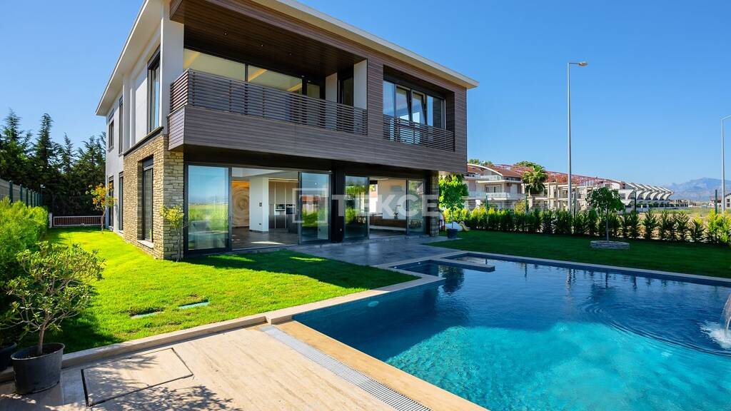 Einfamilienhaus zum Kauf 1.390.000 € 5 Zimmer 240 m² 629 m² Grundstück Antalya 07506