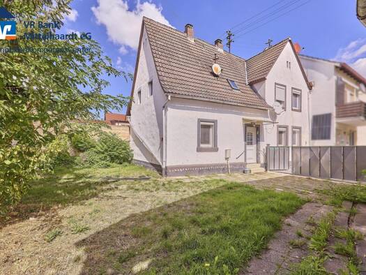 Doppelhaushälfte zum Kauf 205.000 € 4 Zimmer 110 m² 964 m² Grundstück Ludwigstraße 25 Böhl-Iggelheim 67459