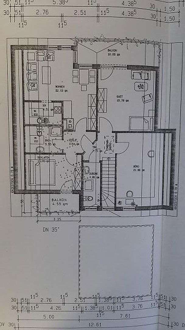 Mehrfamilienhaus zur Miete 2.200 € 8 Zimmer 182 m²<br/>Wohnfläche 700 m²<br/>Grundstück Neckarwestheim 74382