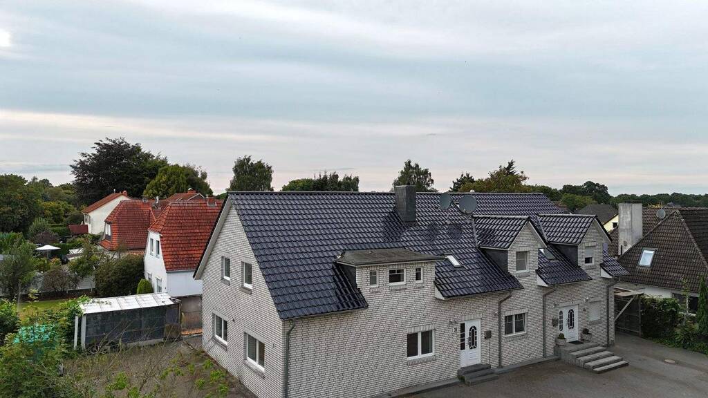 Immobilie in Oyten - Zweifamilienhaus- bzw. / Doppelhaushälfte in Oyten! - PROVISIONSFREI! - Bild 0