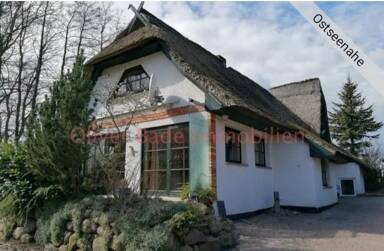 Einfamilienhaus zum Kauf als Kapitalanlage geeignet 4 Zimmer 150 m² 1.286 m² Grundstück Eggerstorf Zierow 23968