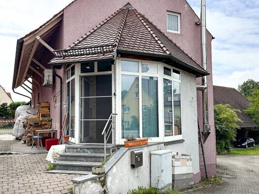 Mehrfamilienhaus zum Kauf 163.000 € 6 Zimmer 160 m² 219 m² Grundstück frei ab 01.10.2025 Blaufelder Straße 5 Wallhausen 74599