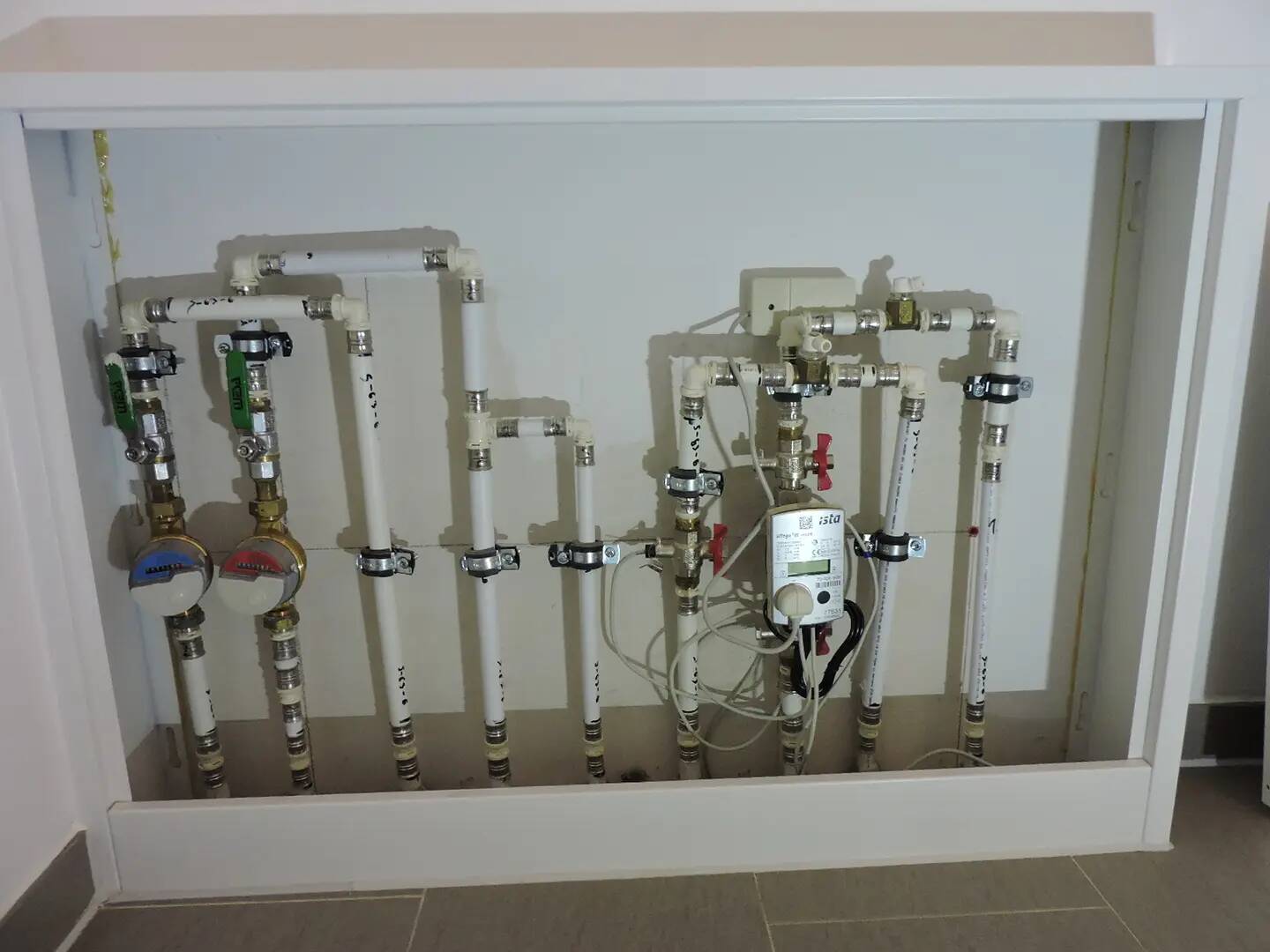 Property thumbnail 9