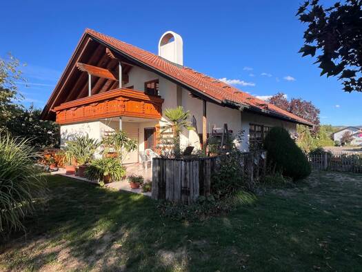 Einfamilienhaus zur Miete 1.350 € 5 Zimmer 140 m² 600 m² Grundstück frei ab 01.01.2027 Stein Hechingen 72379