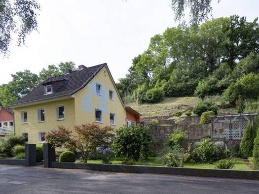 Einfamilienhaus zum Kauf 310.000 € 7 Zimmer 160 m² 903 m² Grundstück Trendelburg 34388