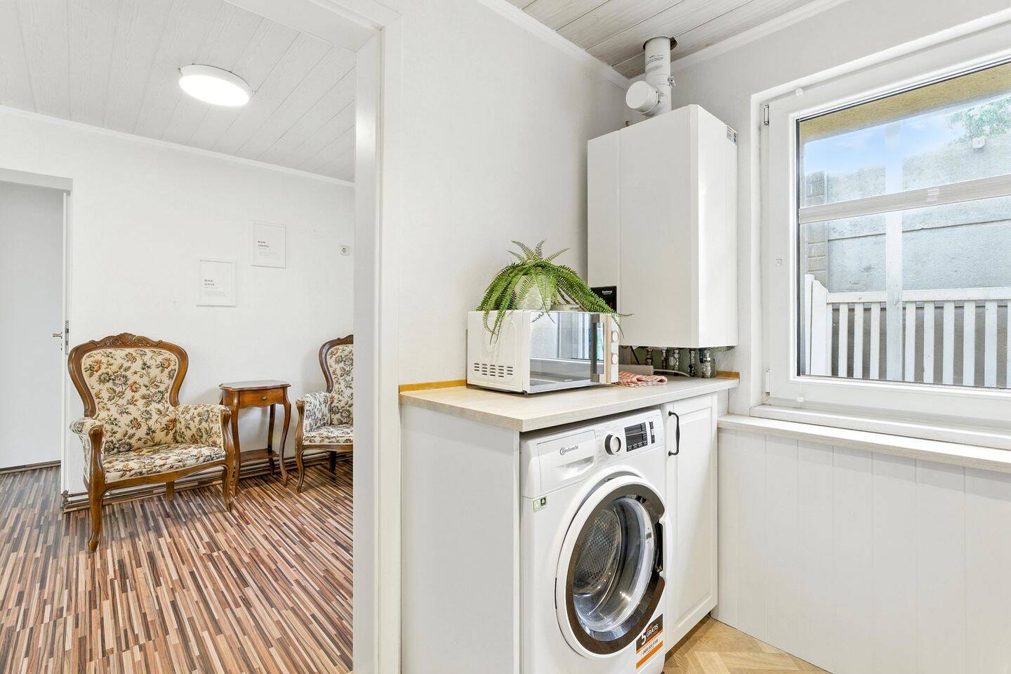 Property thumbnail 12