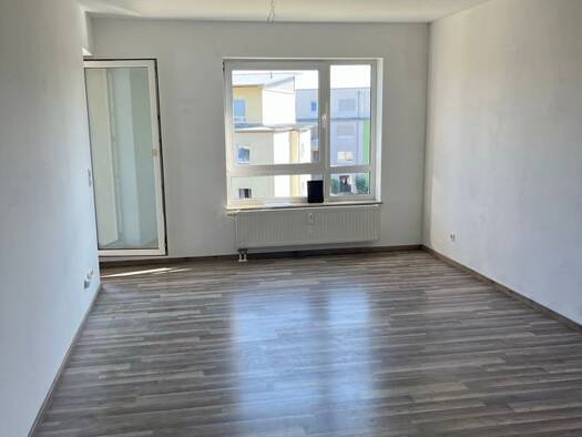 Wohnung zur Miete 928 € 3 Zimmer 77 m² Geschoss 3/5 frei ab 07.01.2026 Bruck Erlangen 91058