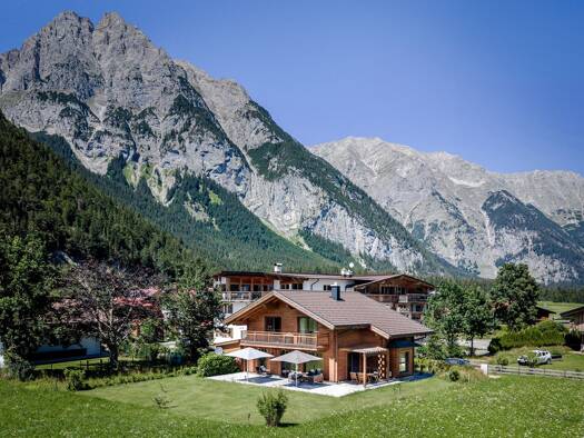 Einfamilienhaus zum Kauf 1.450.000 € 5 Zimmer 140 m² 600 m² Grundstück Leutasch 6105