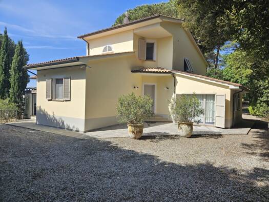 Villa zum Kauf 950.000 € 4 Zimmer 256 m² 2.000 m² Grundstück Montecatini Val di Cecina