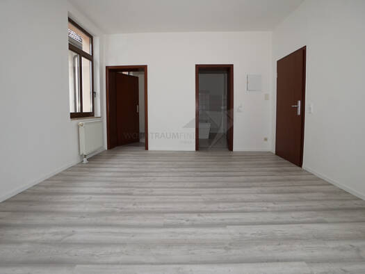 Wohnung zur Miete 179 € 1 Zimmer 29,9 m² 1. Geschoss August-Bebel-Straße 7 Meerane 08393