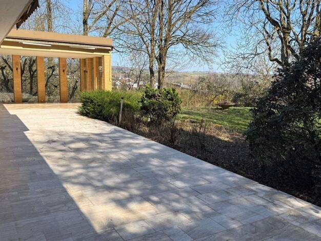 Villa zum Kauf 9 Zimmer 481 m² 6.600 m² Grundstück frei ab sofort Bischmisheim Halberg 66132