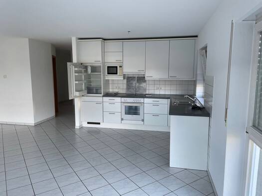 Wohnung zur Miete 900 € 3,5 Zimmer 90 m² Geschoss 1/2 frei ab 01.11.2026 Im Grün 5 Dogern 79804