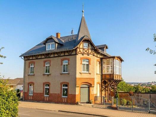 Mehrfamilienhaus zum Kauf 10 Zimmer 224 m² 3.547 m² Grundstück Schleiz 07907