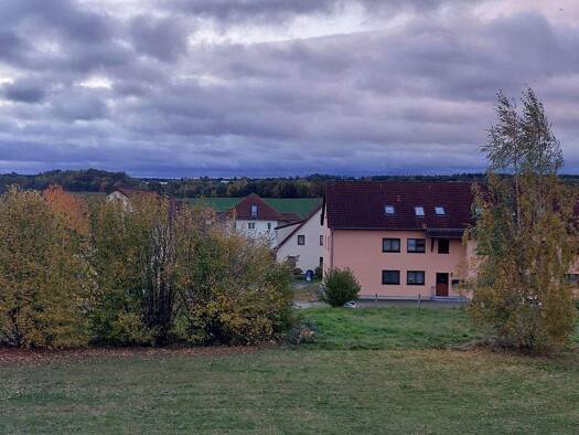 Wohnung zur Miete 487 € 2 Zimmer 71 m² 1. Geschoss frei ab sofort Michaelisweg 7 Oelsnitz Oelsnitz/Erzgebirge 09376