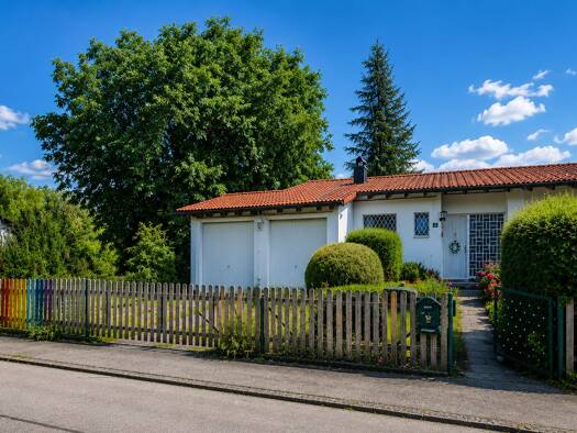 Doppelhaushälfte zum Kauf 575.000 € 5 Zimmer 105 m² 900 m² Grundstück Westried Murnau am Staffelsee 82418