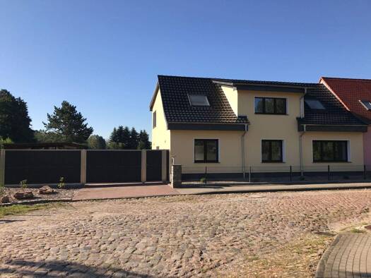 Wohnung zur Miete 1.080 € 3,5 Zimmer 148,5 m² Geschoss 1/1 frei ab sofort Dorfstraße 7F Mühlstedt Dessau-Roßlau 06862