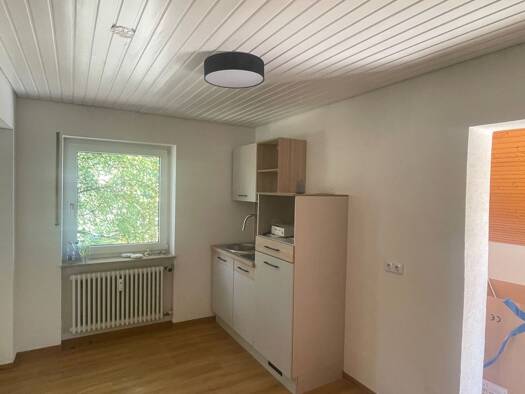 Wohnung zur Miete 600 € 1,5 Zimmer 45 m² Geschoss 2/2 frei ab 01.10.2026 Bad Dürrheim Bad Dürrheim 78073