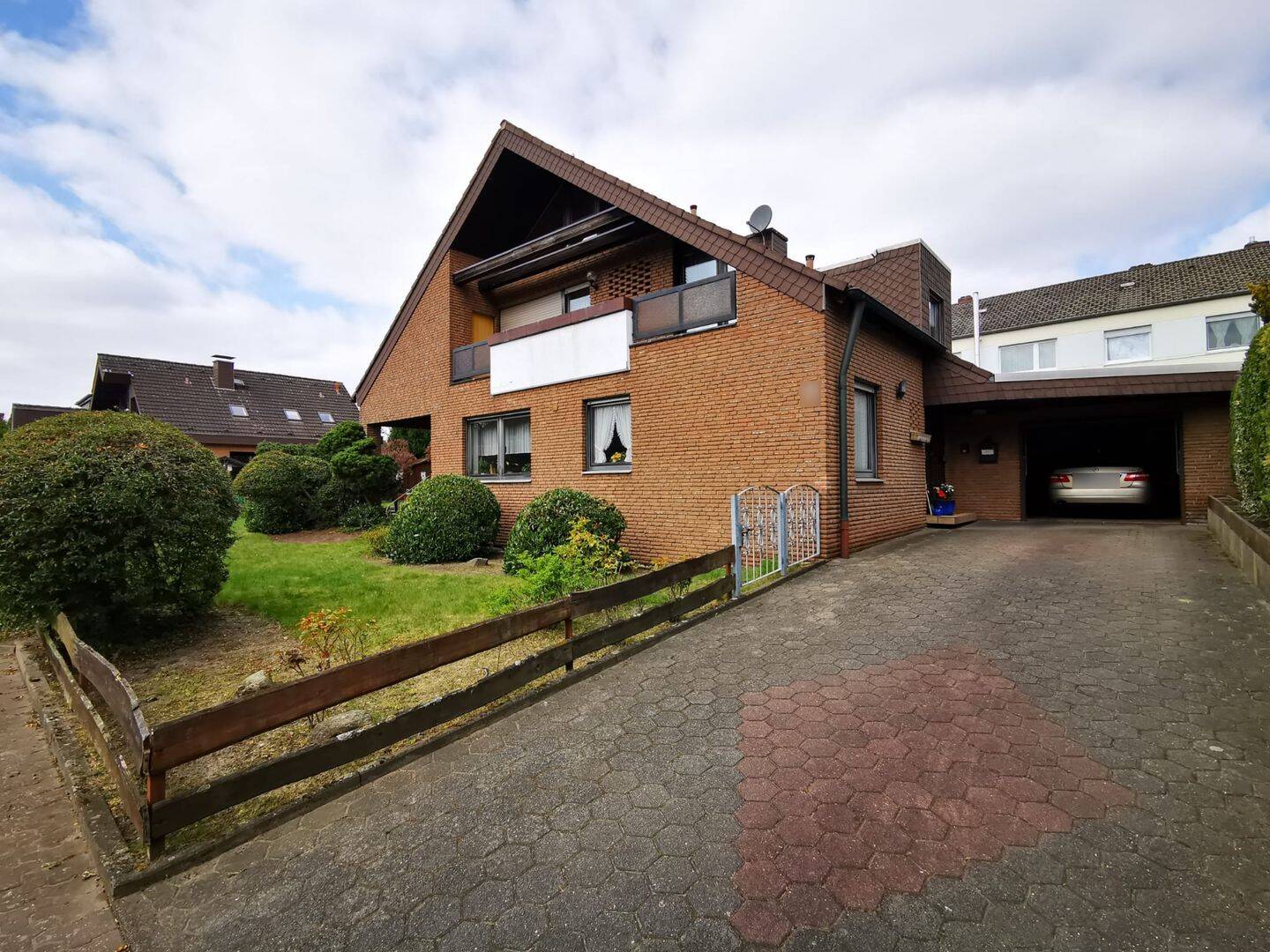 Freistehendes Einfamilienhaus auf großen Kaufgrundstück in Castrop-Rauxel-Schwerin