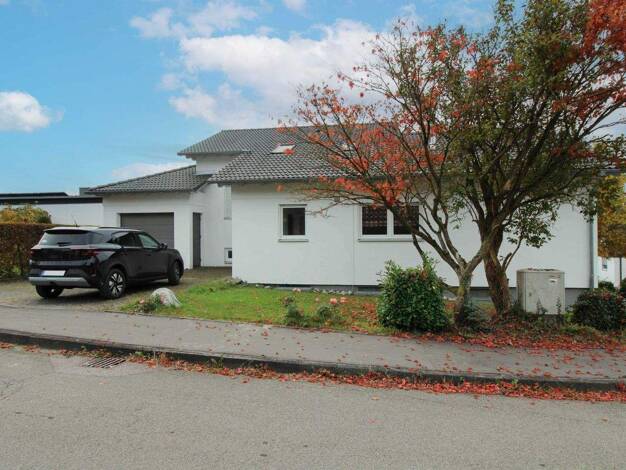 Sonstiges zum Kauf als Kapitalanlage geeignet 479.000 € 7 Zimmer 150 m² 530,2 m² Grundstück Öpfingen 89614