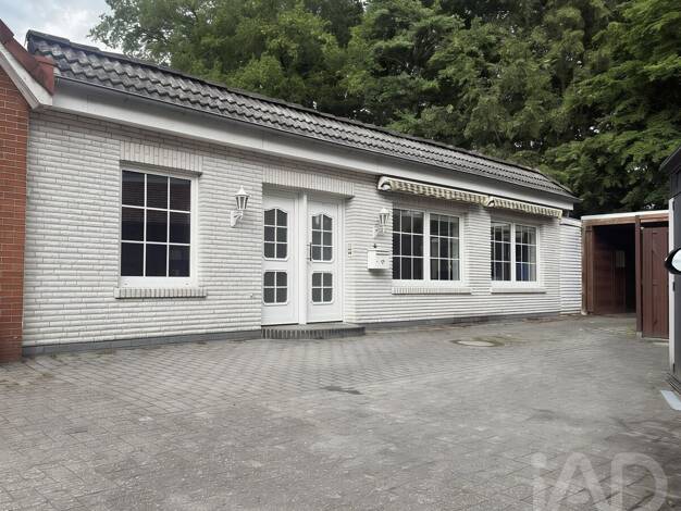 Einfamilienhaus zum Kauf 320.000 € 5 Zimmer 162 m² 469 m² Grundstück Leer Leer 26789
