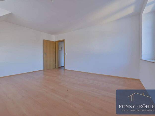 Wohnung zur Miete 360 € 2 Zimmer 56 m² Thum 09419